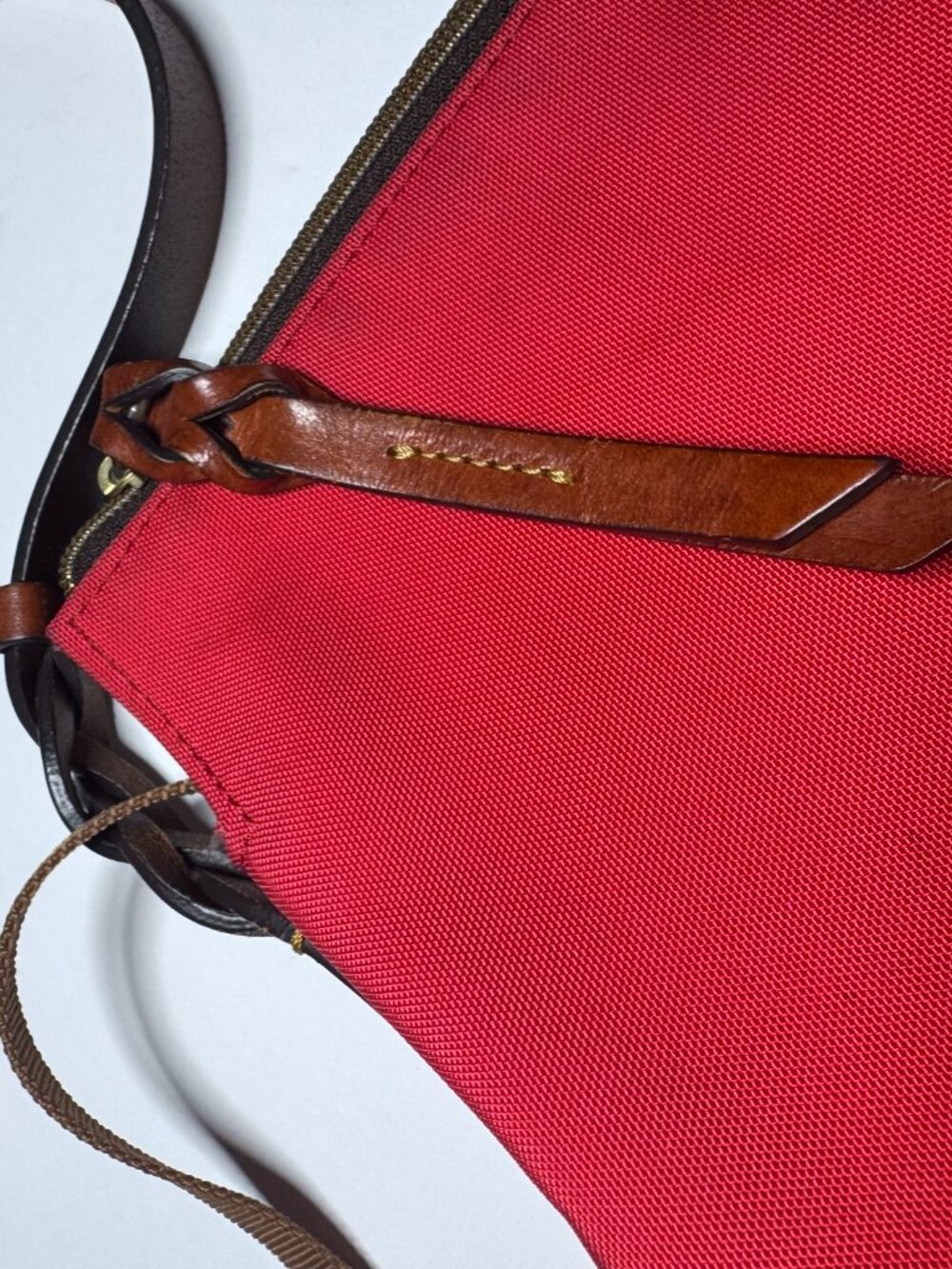 Dooney & Bourke Red Canvas Nylon Crossbody Bag Purse Leather Trim Adjustable - Picture 15 of 16